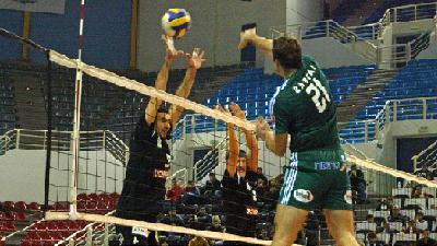 Σε αναμμένα κάρβουνα…