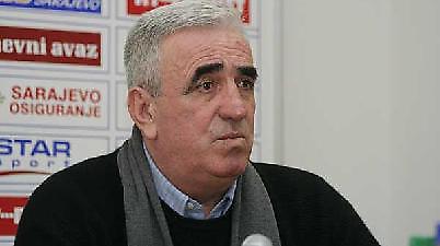 Στο νοσοκομείο ο προπονητής της Βοσνίας