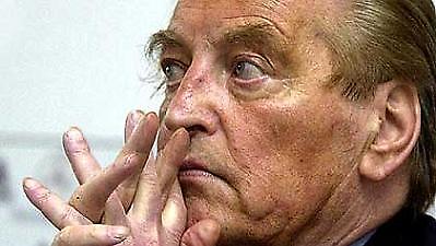 Σύγκρουση ...''γιγάντων''