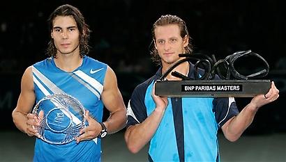 Νικητής στο Παρίσι ο Ναλμπαντιάν