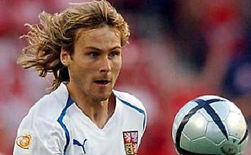 Σκέφτεται την επιστροφή ο Νέντβεντ