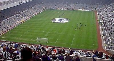 Χείρα βοηθείας Νιούκαστλ σε Μίλαν