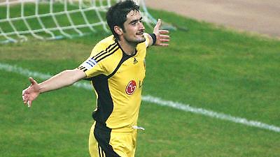 «Μένω στην ΑΕΚ»