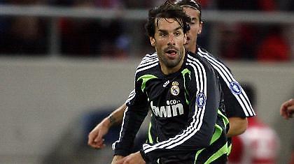 Μέχρι το 2010 ο Φαν Νιστελρόι!