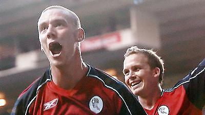 Premier League: Οι «γούοντερερς» μάδησαν τους «πετεινούς»