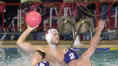 Με το...δεξί οι Πειραιώτες, ακάθεκτη η Πατρα