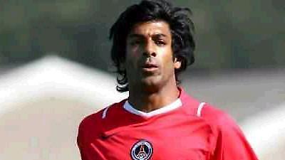 Παρελθόν από την Παρί ο Ντορασό