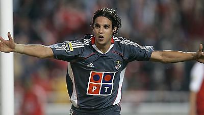 Superliga: «Σκόνταψαν» αετοί και δράκοι