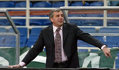 Ομπράντοβιτς: «Μην υποτιμάτε την Τσιμπόνα»