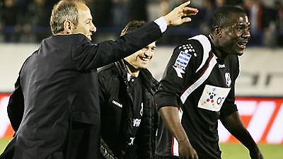 ΟΦΗ: Ανανέωσε ο Μάουρερ