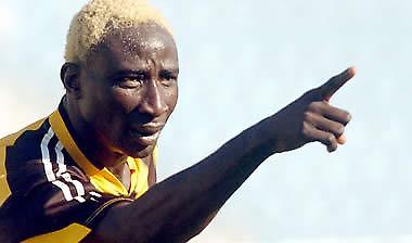 Ρατσιστική επίθεση στον Ογκουνσότο