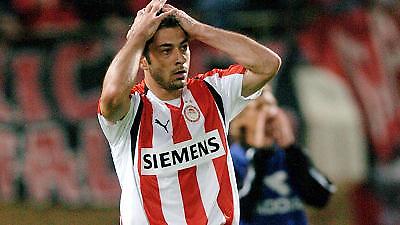 Μαζεύουν τα κομμάτια τους...