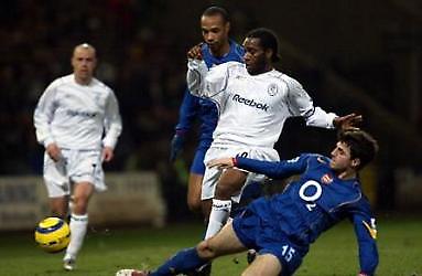 Φεύγει και ο Οκότσα από την Μπόλτον;