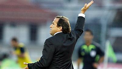 Μουνιόθ: «Όλα είναι ανοικτά!»