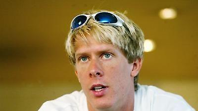 Δεν κάνει ύψος ο Όλσον