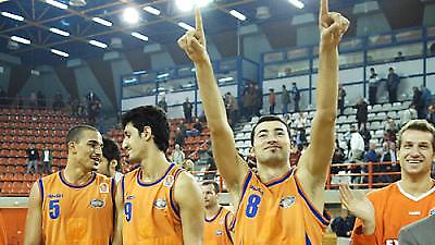 Καθοδόν για πλέι οφ…