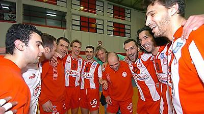 Στον Ολυμπιακό Πίνια και Μεάνα