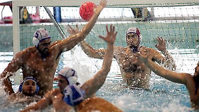 Στο χέρι του Ολυμπιακού η πρόκριση, παρά την ήττα