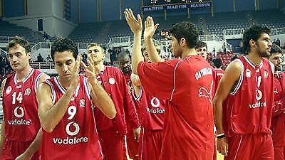 Α1: Πάνοπλοι στο ΣΕΦ οι «ερυθρόλευκοι»