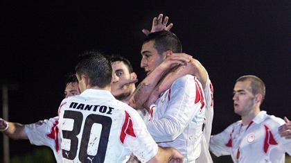 Κρατά την πρόκριση και συνεχίζει