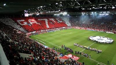 Έχει απόψε ραντεβού!