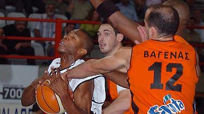 Αποχαιρέτησε με ψηλά το κεφάλι