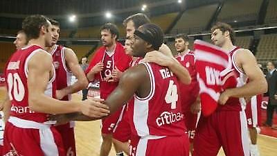 Επιστρέφει δριμύτερος
