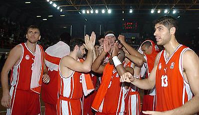 Με «όπλο» τον κόσμο τους