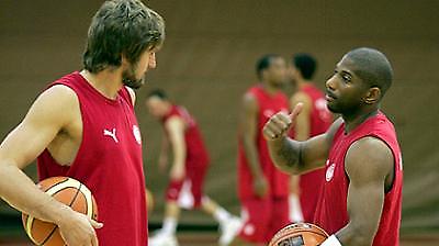 Α1: Πρωτοχρονιά στο παρκέ του ΣΕΦ