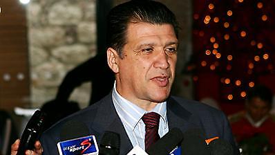 Ορφανός: «Κανείς δεν μπορεί να κοιμάται ήσυχος»