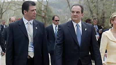 Καραμανλής: «Να τελειώνουμε με τη βία»