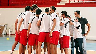 Ο νέος Ολυμπιακός παρουσιάζεται...