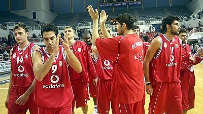 Α1: «Δοκιμάζει» Μπάντερ ο Ολυμπιακός