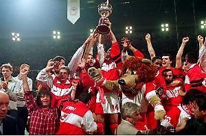 Γιορτή και...τρόπαιο μαζί