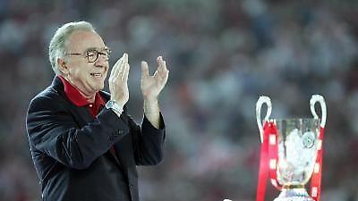 Ετοιμάζει «μπαμ»