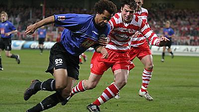 Στη Βέρντερ ο Οβομογέλα