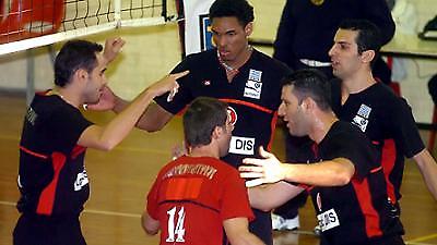 Δυνατά η «Ένωση»