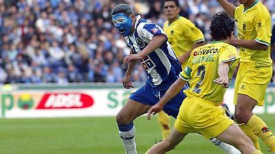 Superliga: «Γκέλες» για Λεϊρία, Πάκος