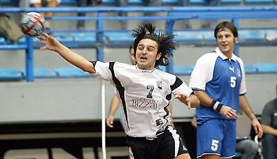 Στους τέσσερις και ο Πανελλήνιος