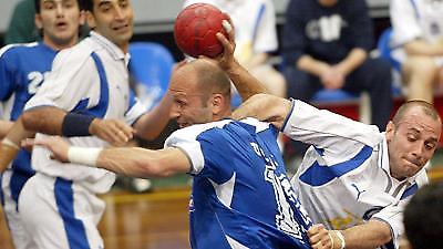 Ανετα ο Πανελλήνιος, ήττα για την ΑΕΚ