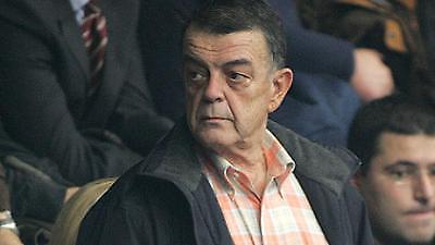 Α1: Ανανέωση με χορηγό