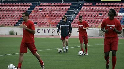 ΠΑΝΙΩΝΙΟΣ: Χαλάρωμα και Ιωνικός