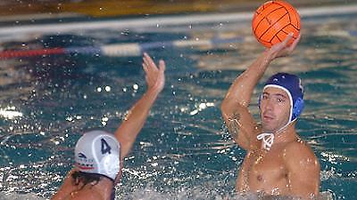 Με το «δεξί»…