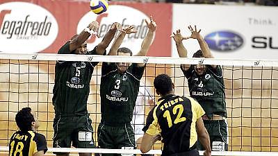 Παρέμεινε στην κορυφή το «δίδυμο»