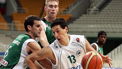 Με το… δεξί τα φαβορί