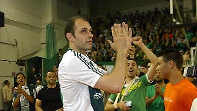 Τις πρώτες τους νίκες ψάχνουν οι ''αιώνιοι''