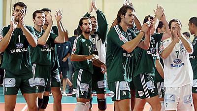 Ντος Σάντος: «Μας θεωρούν αουτσάιντερ»