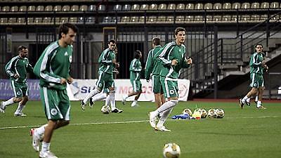 Τους έβγαλε το λάδι ο Μουνιόθ