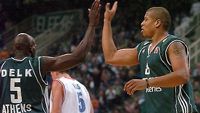 Ένας περίπατος και... ένα φάουλ