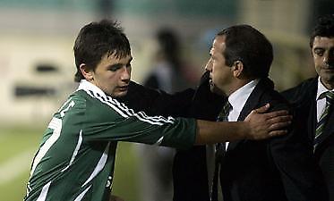 Υπέγραψε και ίσως παίξει